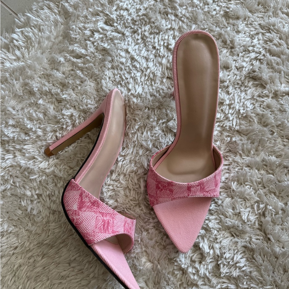 Elegant Pink High Heel Sandals new
